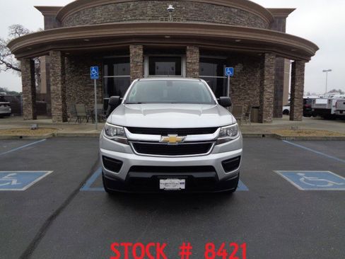 Used 2018 Chevrolet Colorado W/T w/ WT Convenience Package image 9