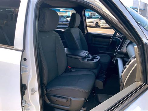 Used 2024 RAM 2500 Tradesman w/ Towing Technology Group image 8