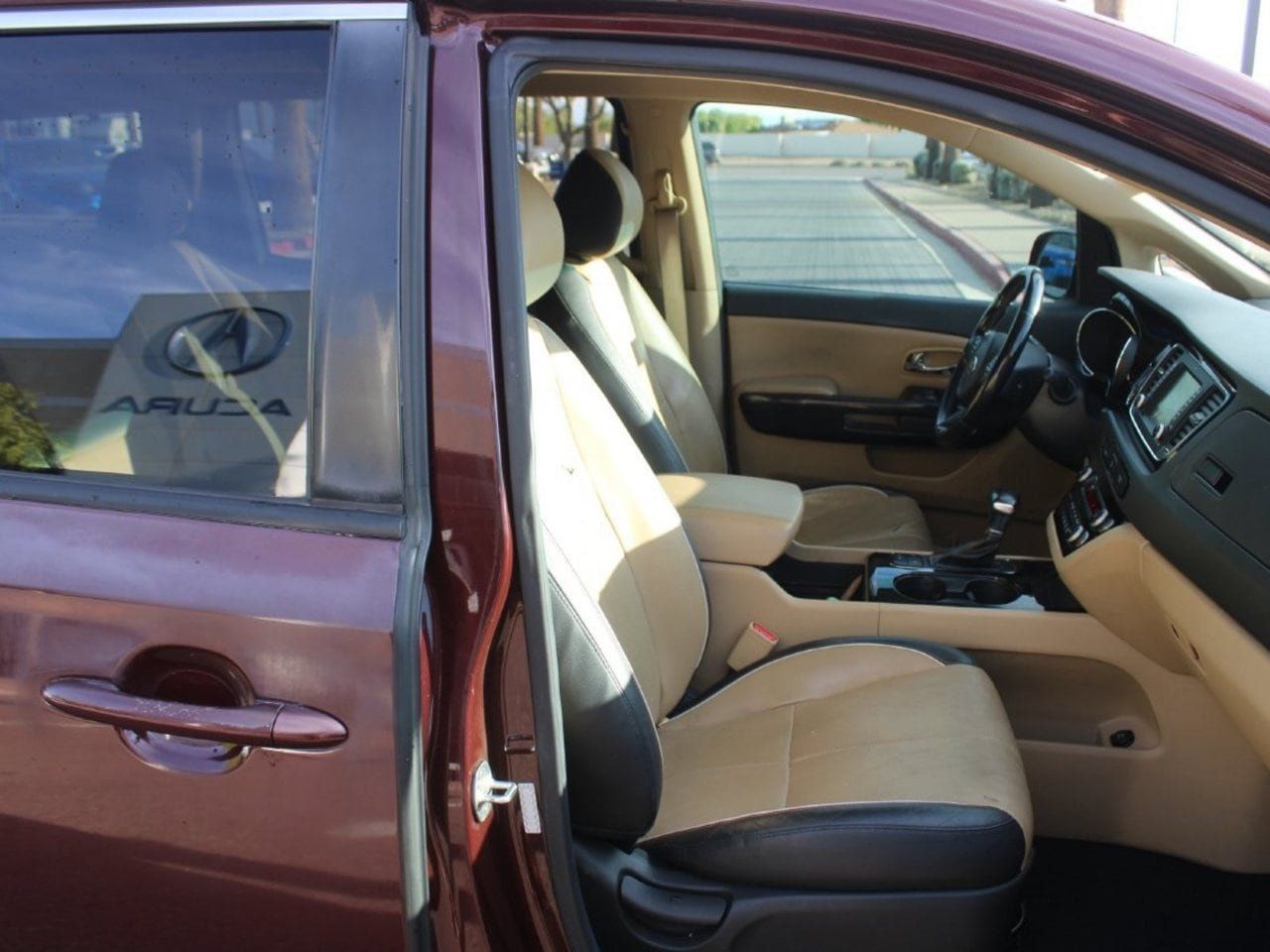 Used 2018 Kia Sedona EX FWD image 14