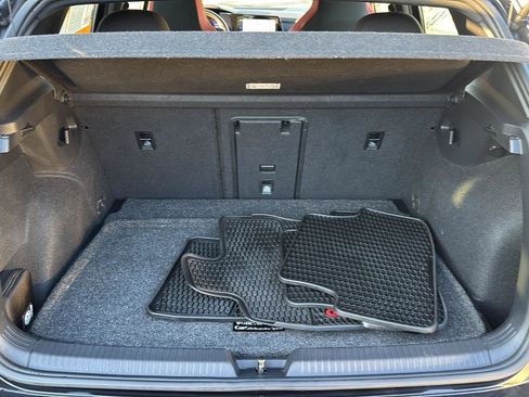 Used 2022 Volkswagen GTI SE image 25