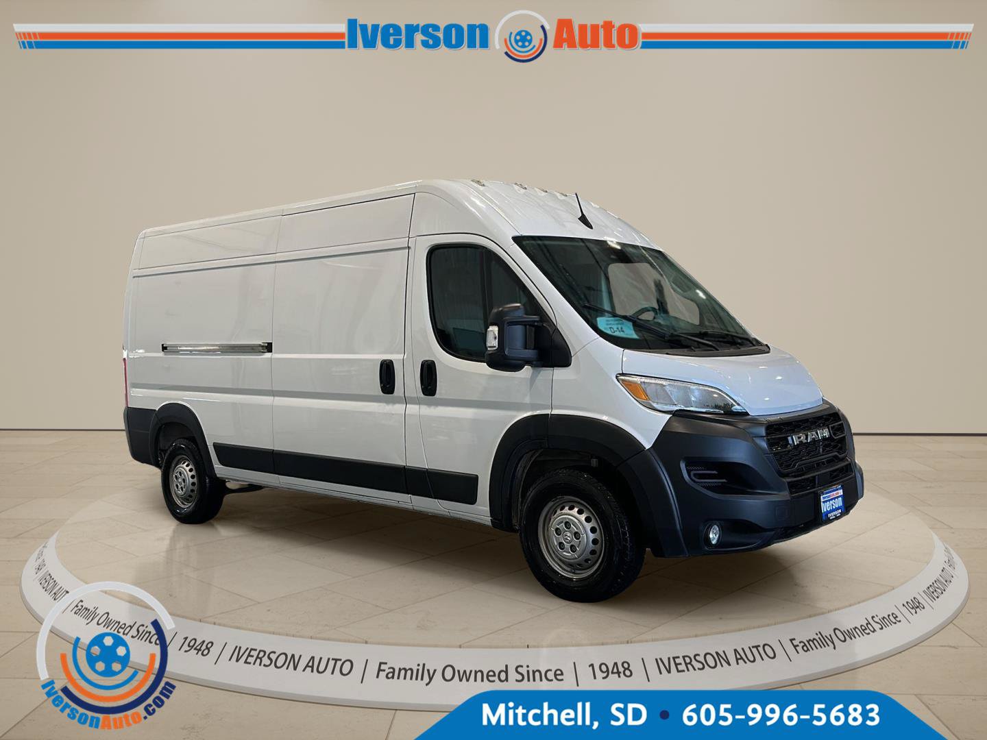Used 2025 RAM ProMaster 2500 w/ Convenience Group FWD image 1