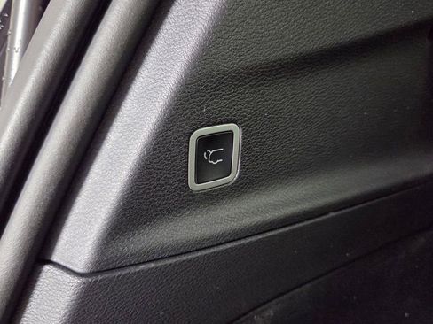 New 2026 Chrysler Pacifica Select image 11