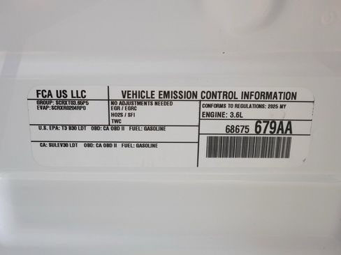 New 2025 Jeep Grand Cherokee L Limited w/ Black Appearance Package image 33