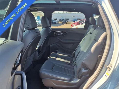 Used 2025 Audi Q7 3.0T Premium Plus image 12