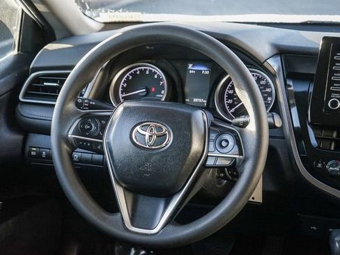 Used 2022 Toyota Camry LE image 16