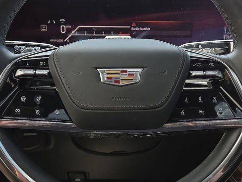 Used 2025 Cadillac Escalade Sport Platinum RWD image 32