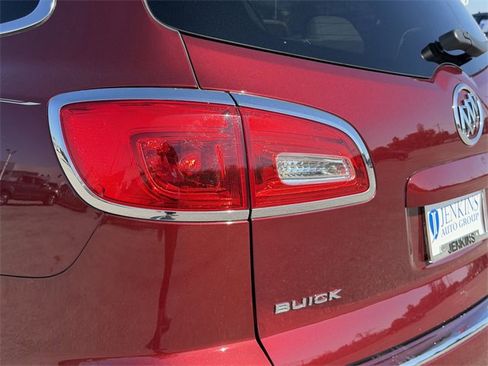 Used 2017 Buick Enclave Leather w/ Enclave Sport Touring Edition image 9