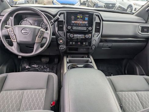 Used 2024 Nissan Titan SV w/ SV Bronze Edition Package image 27
