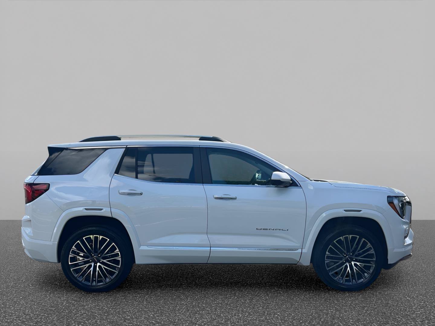 New 2027 GMC Terrain Denali AWD/4WD image 4