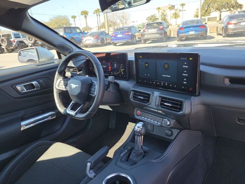 Used 2025 Ford Mustang GT w/ GT Performance Package image 30