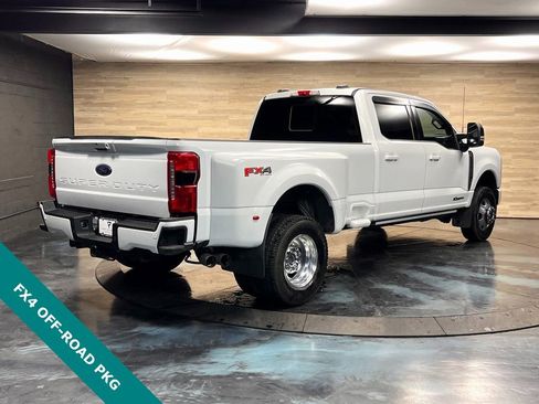 Used 2024 Ford F350 Lariat w/ Lariat Ultimate Package image 9