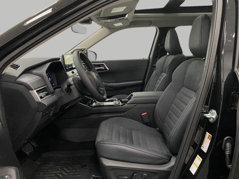 New 2026 Mitsubishi Outlander SE AWD/4WD image 32