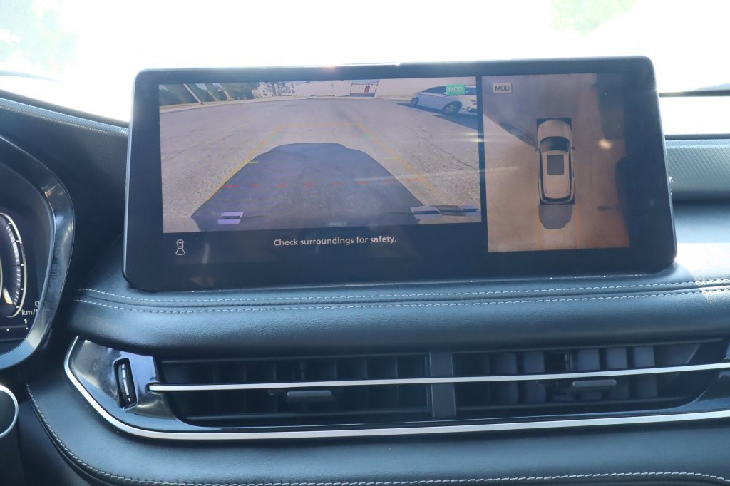 Used 2023 INFINITI QX60 Luxe w/ Cargo Package FWD image 25