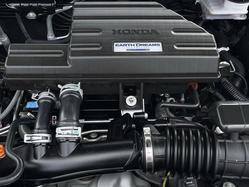 Used 2020 Honda CR-V LX image 11