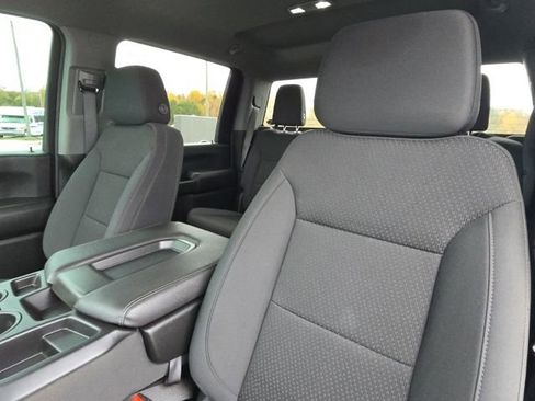 Used 2024 GMC Sierra 3500 Pro image 21