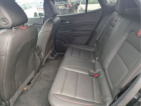 Certified 2025 Chevrolet Trax RS w/ Driver Confidence Package image 13