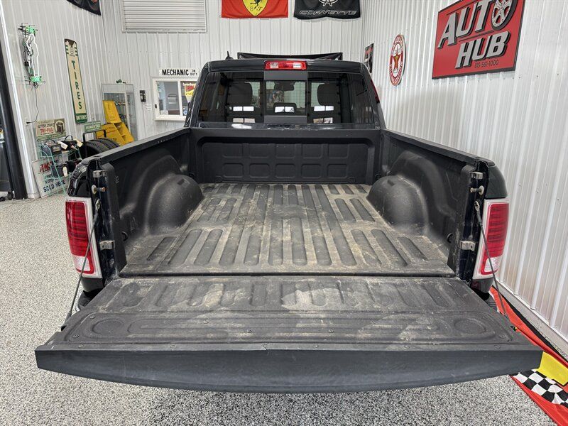 Used 2016 RAM 1500 Laramie w/ Convenience Group AWD/4WD image 14