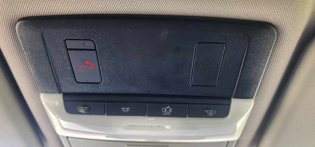 Used 2024 Mitsubishi Outlander SE Black Edition FWD image 38