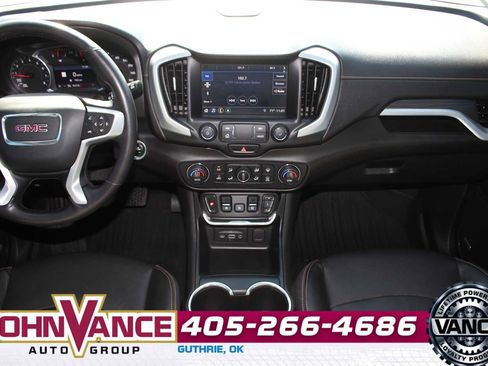 Used 2020 GMC Terrain SLT w/ Preferred Package image 29