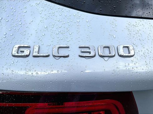 Certified 2022 Mercedes-Benz GLC 300 GLC 300 image 9