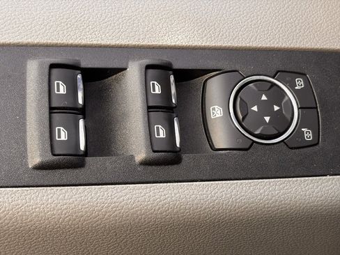 Used 2019 Ford F250 XL w/ Power Equipment Group image 10