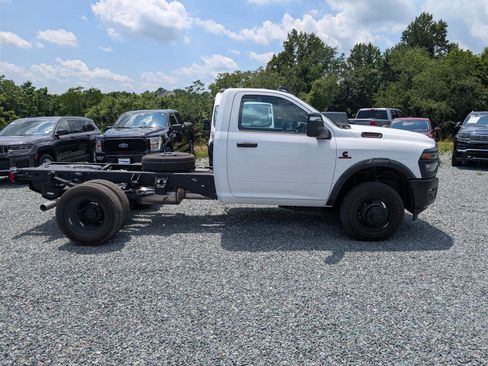 New 2025 RAM 3500 Tradesman image 5
