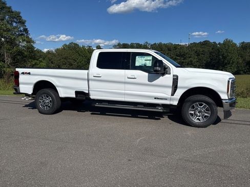 New 2026 Ford F350 Lariat image 2