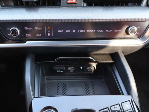 Used 2023 Kia Sportage SX Prestige image 28