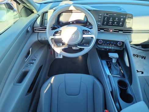 New 2026 Hyundai Elantra Sport image 7