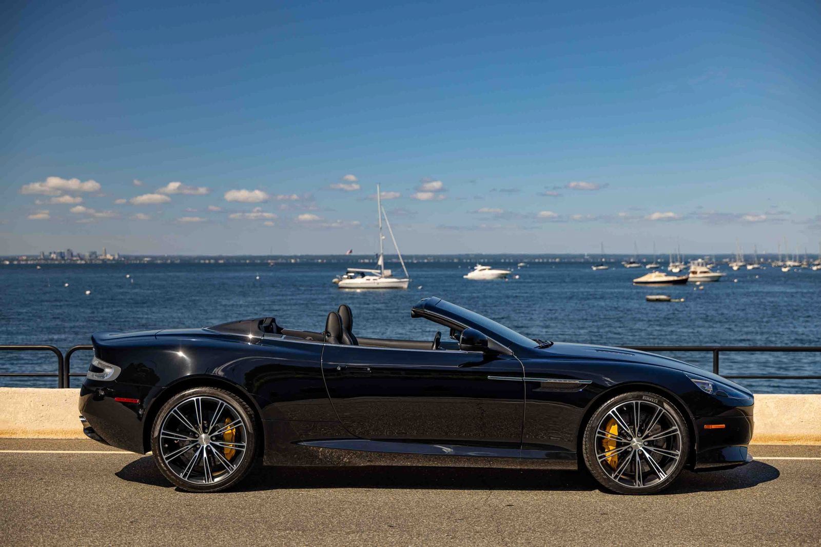 Used 2013 Aston Martin DB9 Volante RWD image 51