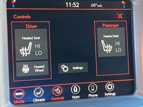 Used 2023 Dodge Charger SXT w/ Blacktop Package image 15