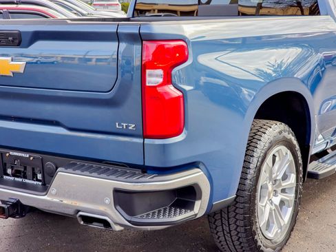 Used 2024 Chevrolet Silverado 1500 LTZ w/ LTZ Premium Package image 20