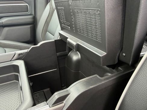 New 2026 RAM 1500 Laramie AWD/4WD image 27