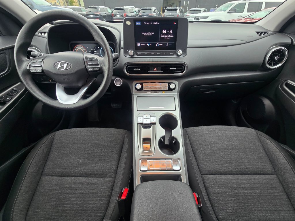 Used 2023 Hyundai Kona SE FWD image 17