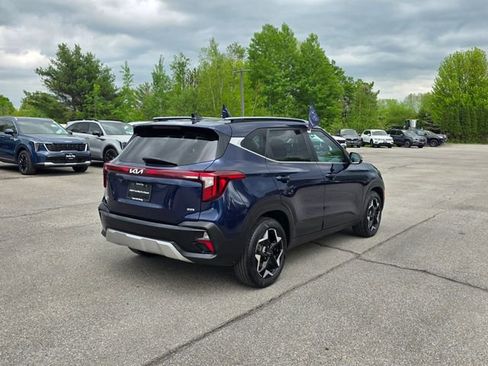Certified 2024 Kia Seltos EX AWD/4WD image 8