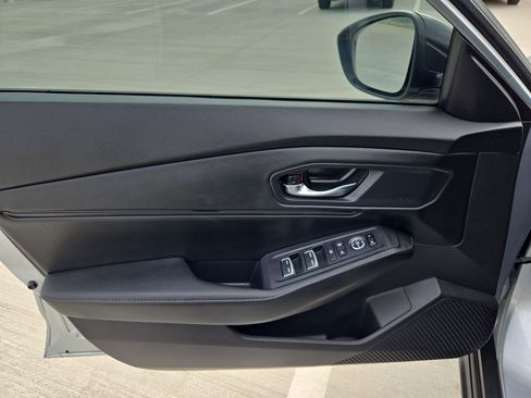 Used 2024 Honda Accord Sport image 12