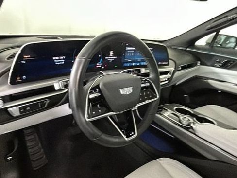 Used 2024 Cadillac Lyriq Sport AWD/4WD image 14