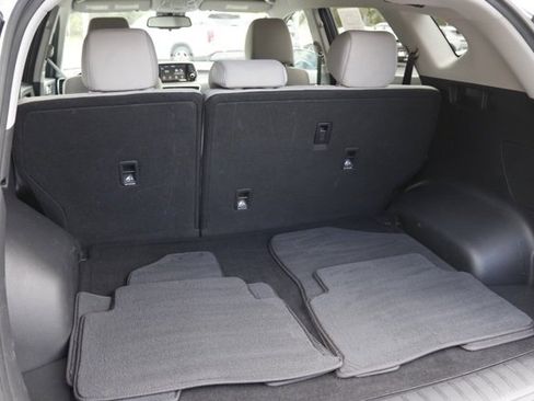 Certified 2021 Hyundai Tucson Value w/ Cargo Package image 5