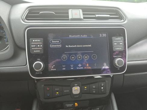 Used 2022 Nissan Leaf SV Plus FWD image 21