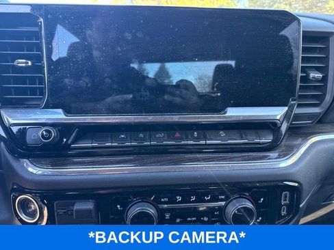Used 2023 Chevrolet Silverado 1500 LT Trail Boss w/ Protection Package AWD/4WD image 9