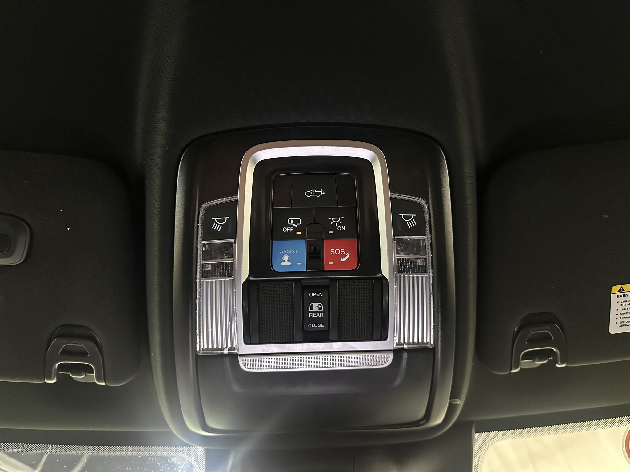 Used 2026 RAM 2500 Laramie AWD/4WD image 41