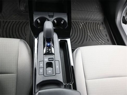 Used 2024 Toyota Prius LE image 7
