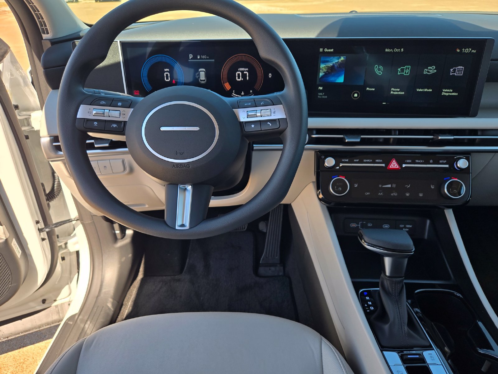 New 2026 Hyundai Tucson SEL FWD image 10