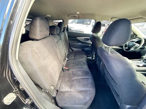 Used 2017 Nissan Murano S w/ Navigation Package image 31