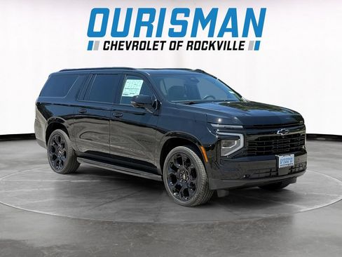 New 2026 Chevrolet Suburban RST AWD/4WD image 1