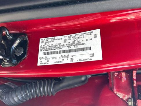 Used 2020 Ford F150 XLT w/ Equipment Group 302A Luxury AWD/4WD image 16
