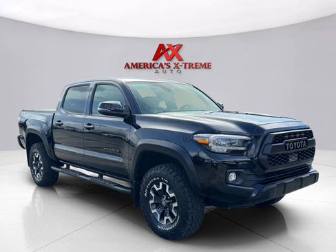 Used 2022 Toyota Tacoma TRD Off-Road w/ Technology Package AWD/4WD image 8