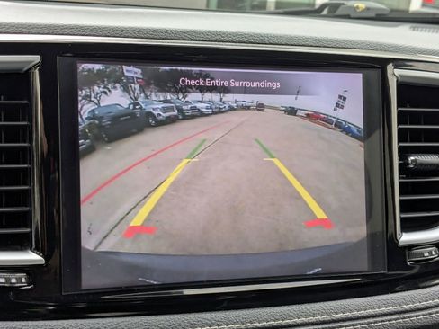 Used 2023 Chrysler Pacifica Limited FWD image 23