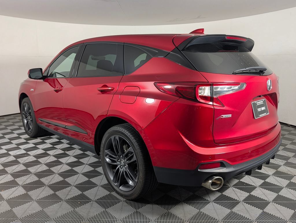 Used 2023 Acura RDX w/ Advance Package FWD image 3