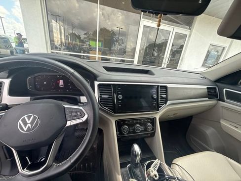 Used 2022 Volkswagen Atlas SE FWD image 7
